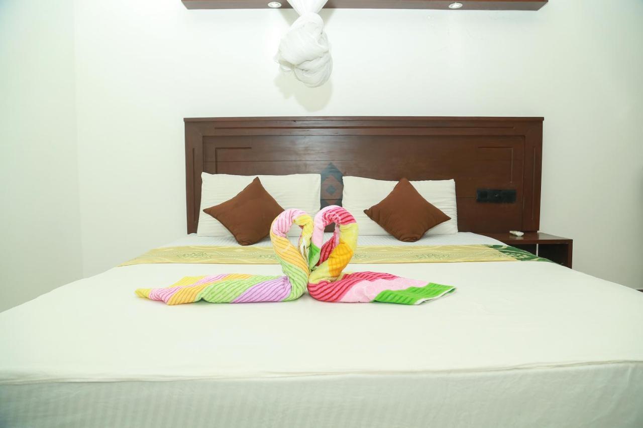 Suwa Arana Resort Mirissa Bagian luar foto