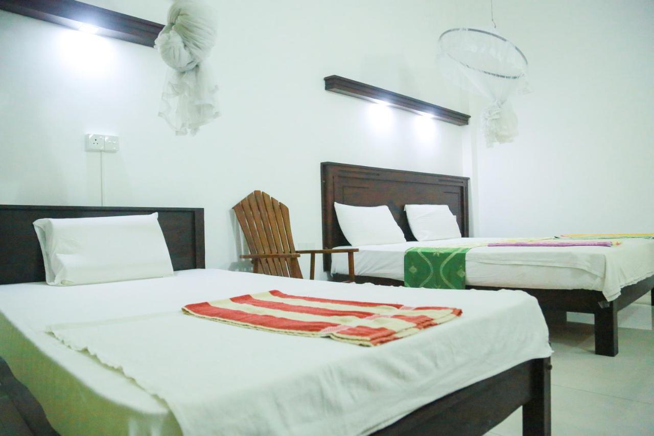 Suwa Arana Resort Mirissa Bagian luar foto