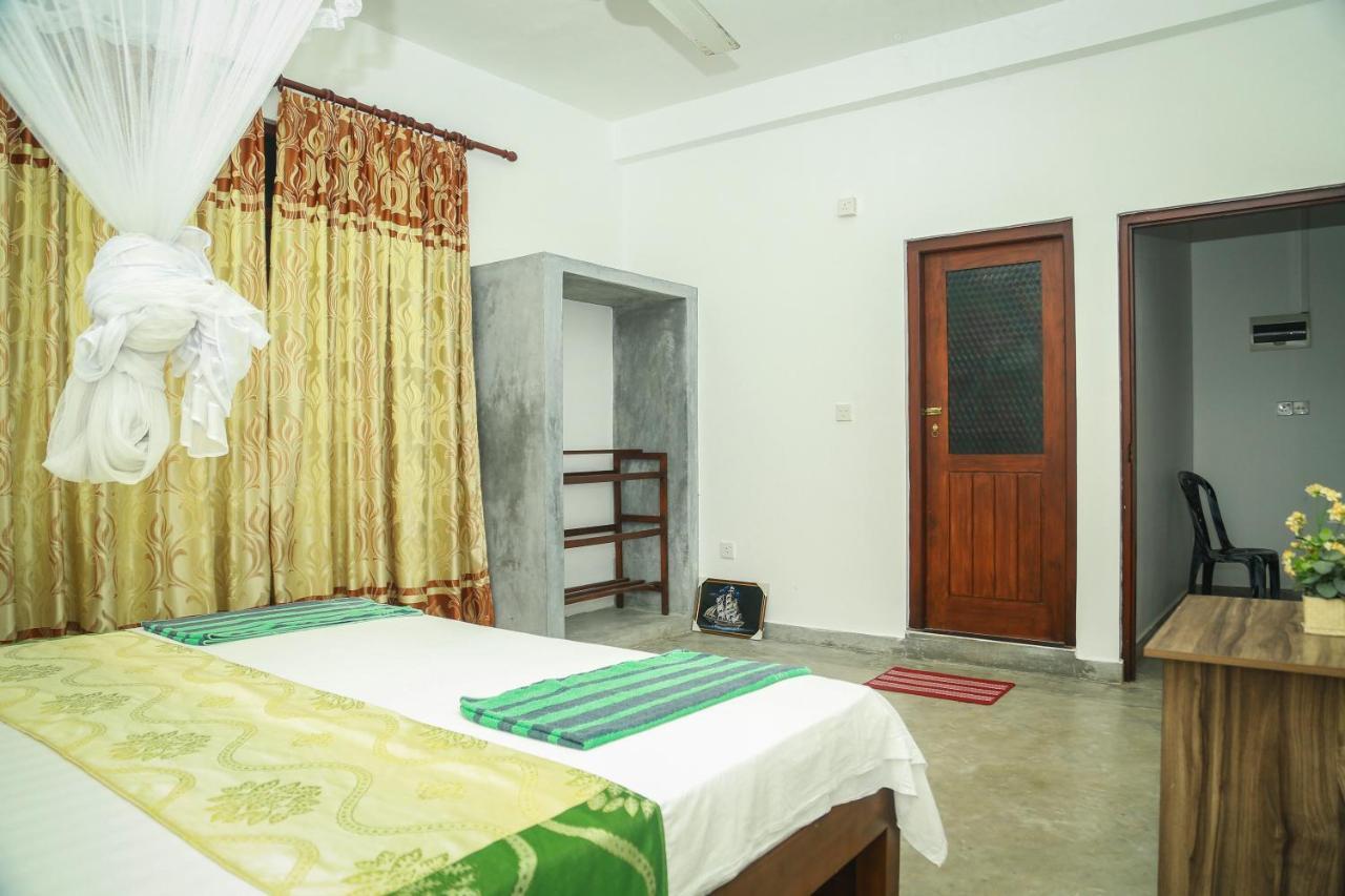 Suwa Arana Resort Mirissa Bagian luar foto